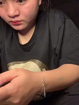 Snapshot of kimyonon chatting on 03/16/26, 01:04 kimyonon online show from 03/16/26, 01:04