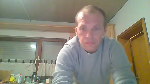 tommy3300 online show from 11/13/25, 04:55