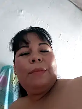 mother2-divorced online show from 10/27/25, 01:48