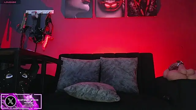 Snapshot of Misterss-Nyxxx chatting on 03/04/26, 01:00 Misterss-Nyxxx online show from 03/04/26, 01:00