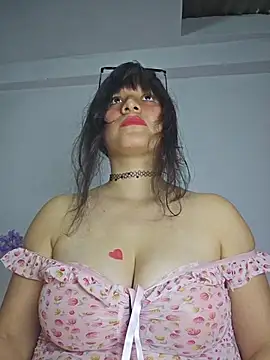 Kitty Kalifa online show from 06/14/26, 08:22