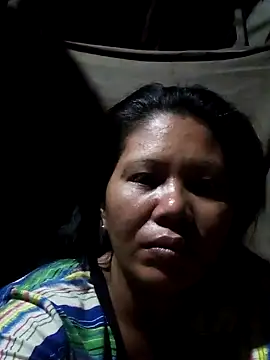 Snapshot of sweet_nessa30 chatting on 10/28/25, 01:03 sweet nessa30 online show from 10/28/25, 01:03