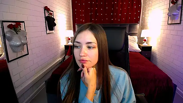 lollyrais online show from 11/12/25, 01:22