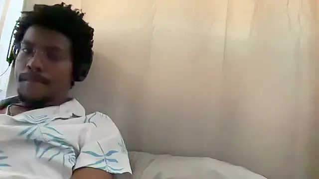 Albert Madrid online show from 06/27/26, 12:22
