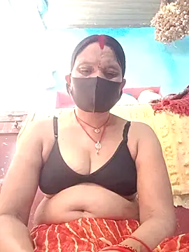 Snapshot of QRAN_YELESA chatting on 11/01/25, 07:10 QRAN YELESA online show from 11/01/25, 07:10