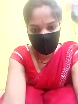 Snapshot of Shreya-750 chatting on 02/20/26, 04:51 Shreya-750 online show from 02/20/26, 04:51