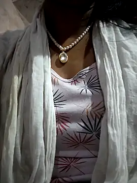 Snapshot of Ezabelljohn chatting on 03/05/26, 01:18 Ezabelljohn online show from 03/05/26, 01:18