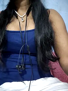 Snapshot of Ezabelljohn chatting on 04/02/26, 06:27 Ezabelljohn online show from 04/02/26, 06:27