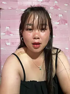 Snapshot of love_pusy09 chatting on 06/19/26, 01:37 love pusy09 online show from 06/19/26, 01:37