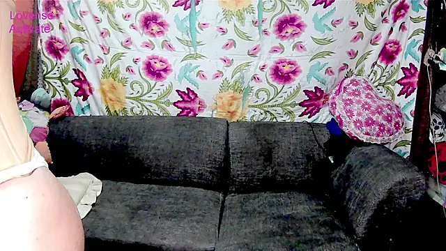 Bonnie and wizkhal online show from 03/09/26, 09:08