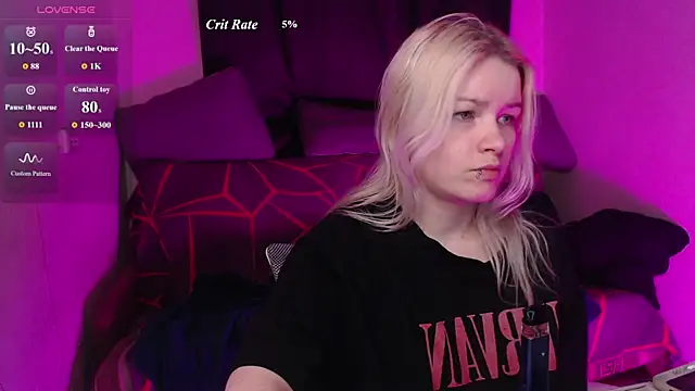 CherryNight6 online show from 05/05/26, 09:12