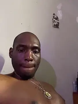 Snapshot of DiabloDicc74 chatting on 10/24/25, 03:30 DiabloDicc74 online show from 10/24/25, 03:30