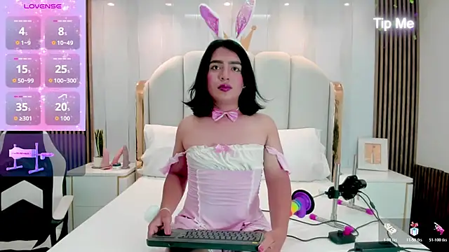 SweetKata  online show from 10/25/25, 07:19