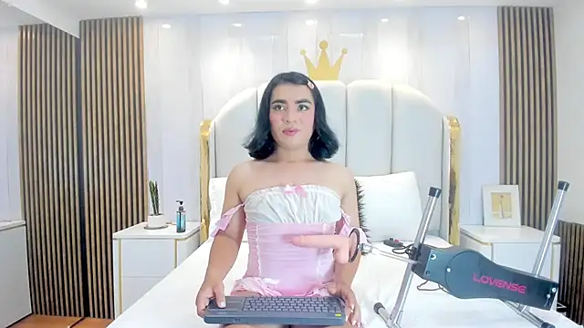 SweetKata  online show from 11/04/25, 07:13