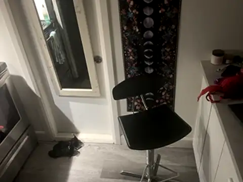 elliepixie online show from 10/25/25, 05:26