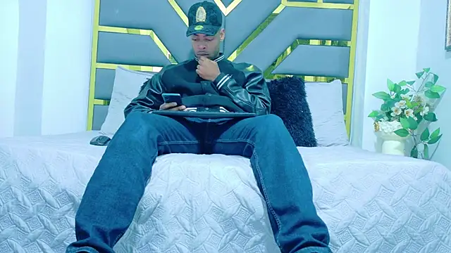 Neytanmalcon online show from 11/23/25, 11:43