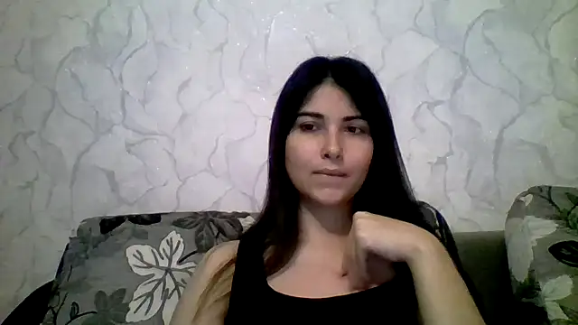 Snapshot of Amy-Diaz chatting on 10/24/25, 10:33 Amy-Diaz online show from 10/24/25, 10:33
