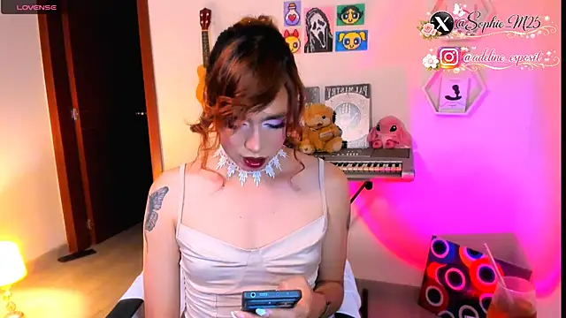 Snapshot of AdelineEsposito chatting on 03/14/26, 11:32 AdelineEsposito online show from 03/14/26, 11:32