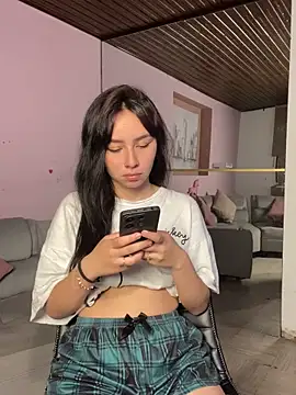 Nexxus Pink online show from 11/04/25, 01:38