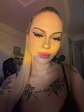 NovaPearl online show from 11/23/25, 11:59