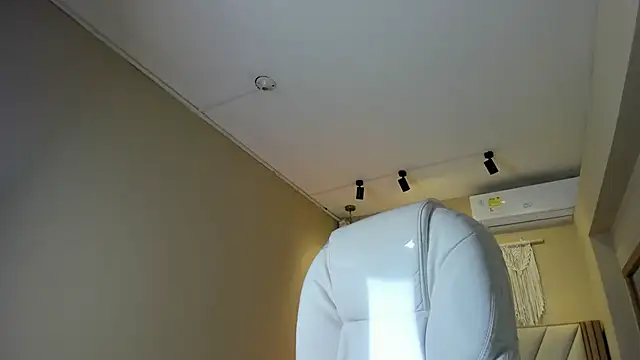 NahimiThompson online show from 05/02/26, 07:30