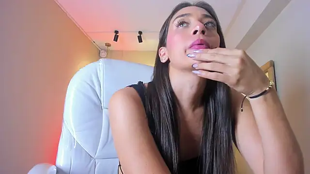 NahimiThompson online show from 05/07/26, 08:14