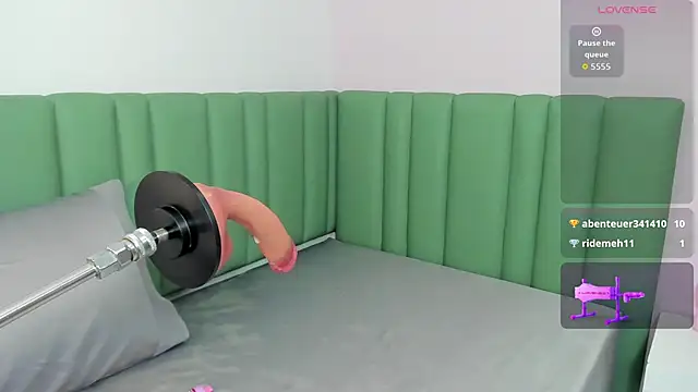 eimy mason online show from 11/29/25, 08:12