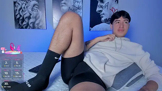 Snapshot of PabloCast_ chatting on 12/16/25, 11:26 PabloCast online show from 12/16/25, 11:26