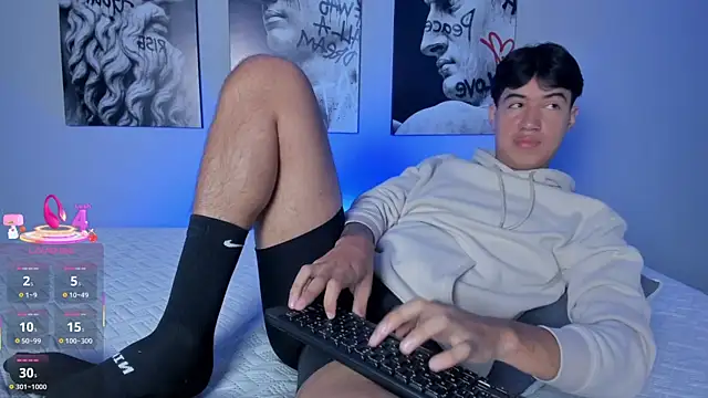 Snapshot of PabloCast_ chatting on 01/12/26, 12:54 PabloCast online show from 01/12/26, 12:54