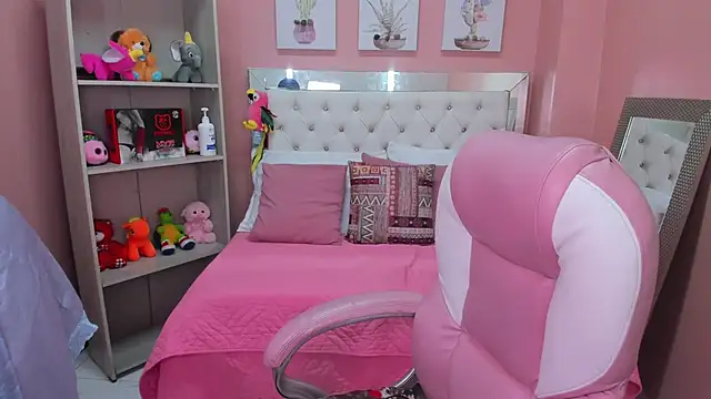 Snapshot of Blaiir_Moon chatting on 03/15/26, 03:51 Blaiir Moon online show from 03/15/26, 03:51