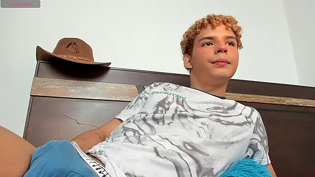 Daark Eros online show from 11/13/25, 04:17