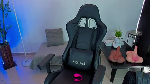 Snapshot of JessicaPratt chatting on 03/12/25, 04:46 JessicaPratt online show from 03/12/25, 04:46