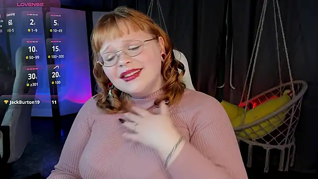 LottieReed online show from 11/29/25, 04:54