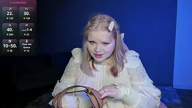 LottieReed online show from 05/16/26, 07:05