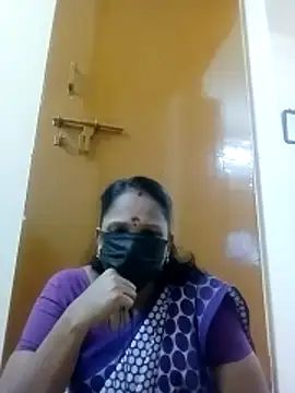 tamilammu1431 online show from 11/26/25, 03:57