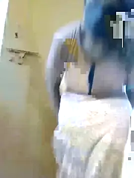 tamilammu1431 online show from 12/05/25, 02:25