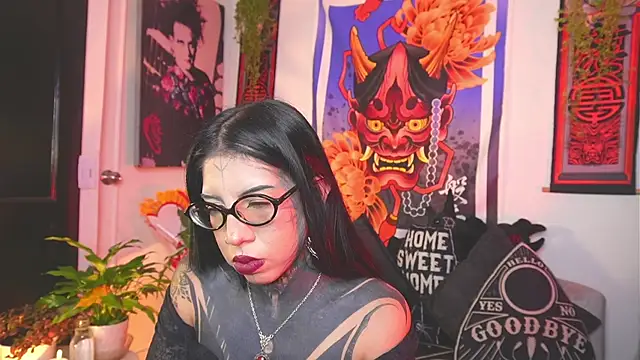 Dalia Vorhees online show from 06/25/26, 02:22