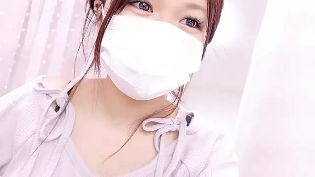 Snapshot of HIMEKAxx chatting on 11/27/25, 10:06 HIMEKAxx online show from 11/27/25, 10:06