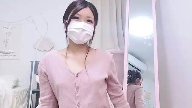 Snapshot of HIMEKAxx chatting on 02/11/26, 12:32 HIMEKAxx online show from 02/11/26, 12:32