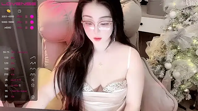 Snapshot of Monica-666888- chatting on 02/05/26, 04:22 Monica-666888- online show from 02/05/26, 04:22