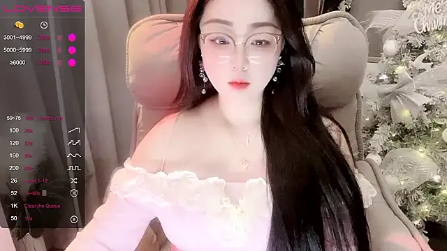 Snapshot of Monica-666888- chatting on 02/17/26, 07:42 Monica-666888- online show from 02/17/26, 07:42