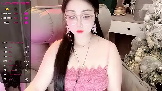 Snapshot of Monica-666888- chatting on 03/09/26, 05:50 Monica-666888- online show from 03/09/26, 05:50