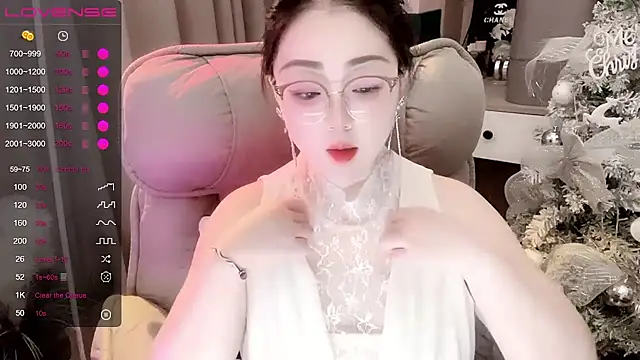 Snapshot of Monica-666888- chatting on 03/14/26, 04:34 Monica-666888- online show from 03/14/26, 04:34