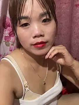 Snapshot of nachi-baby chatting on 11/02/25, 02:08 nachi-baby online show from 11/02/25, 02:08