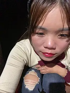 Snapshot of nachi-baby chatting on 11/24/25, 10:59 nachi-baby online show from 11/24/25, 10:59