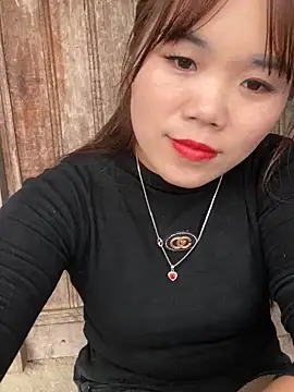 Snapshot of nachi-baby chatting on 12/05/25, 09:29 nachi-baby online show from 12/05/25, 09:29