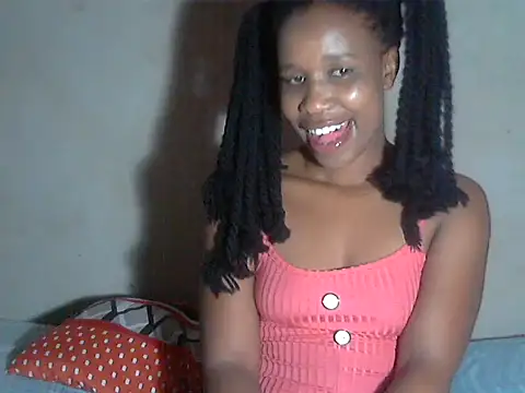 AdorableAfricanStar69 online show from 11/04/25, 04:44