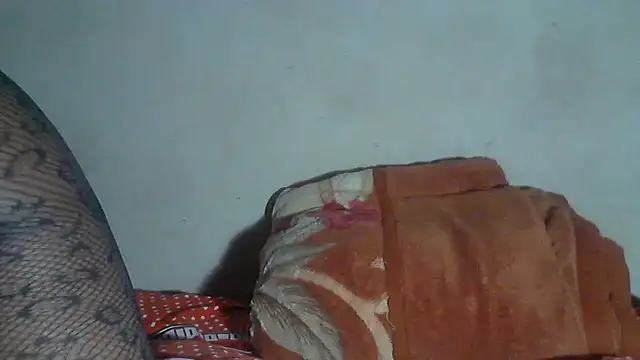 AdorableAfricanStar69 online show from 12/16/25, 02:05