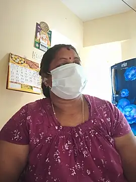 sreemamitha9 online show from 06/12/26, 10:47
