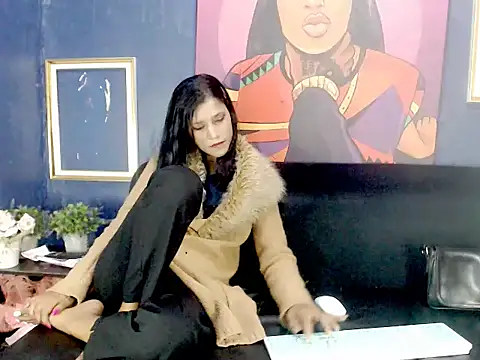 Snapshot of DesiBabexxx chatting on 11/16/25, 08:31 DesiBabexxx online show from 11/16/25, 08:31